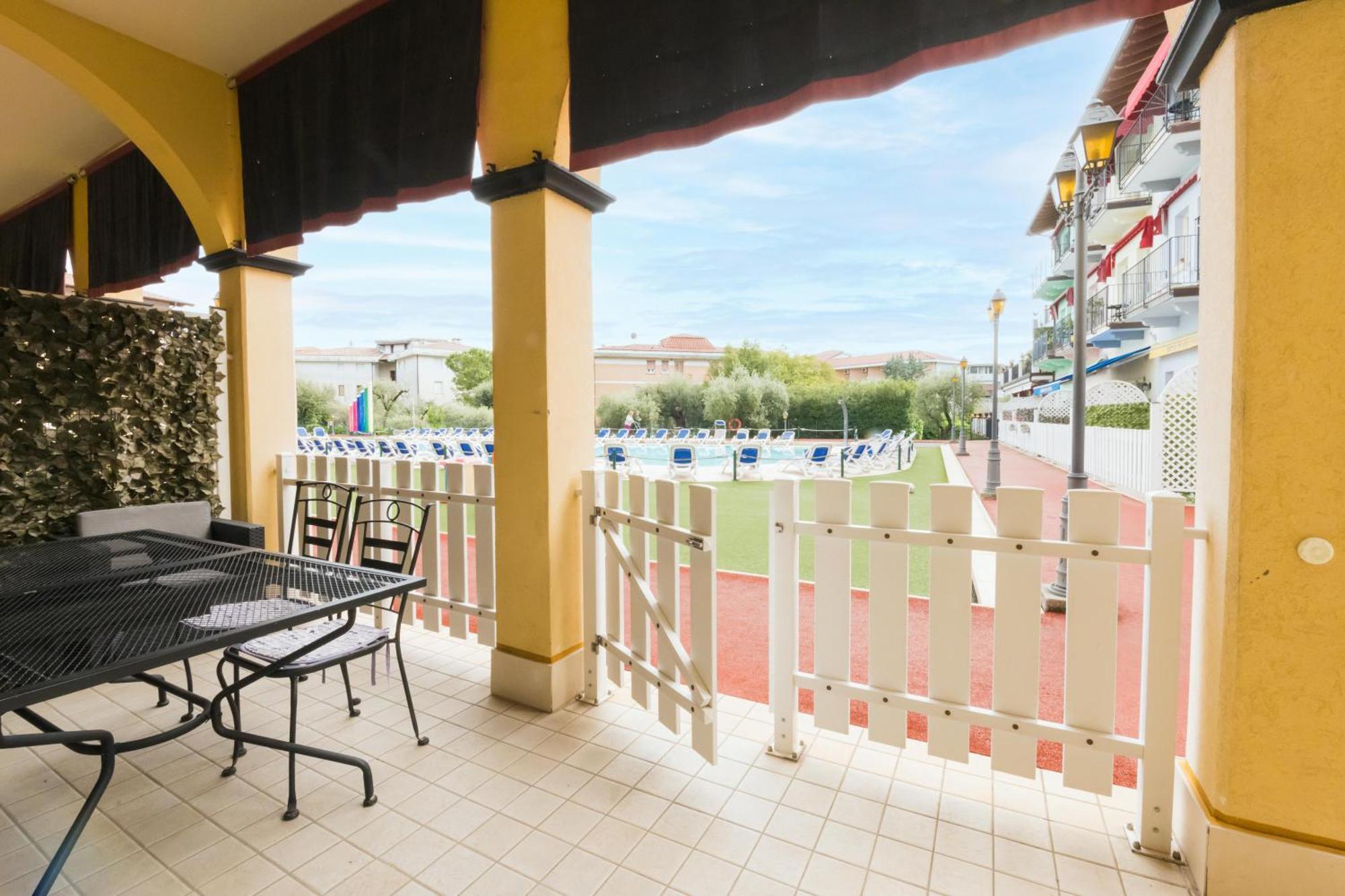 Giardino Dei Colori 111 Residence Pool&Fitness Toscolano Maderno Ngoại thất bức ảnh