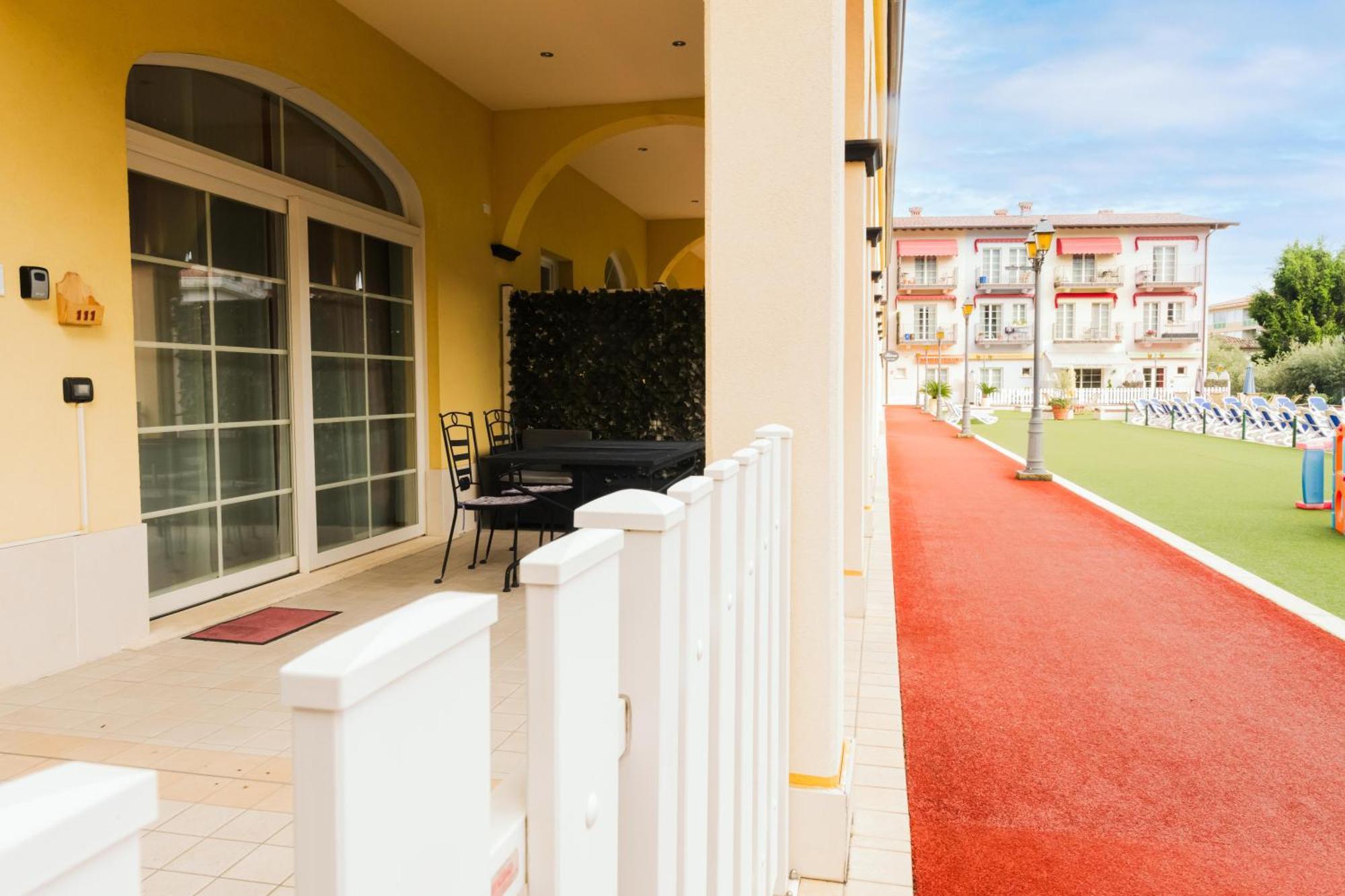 Giardino Dei Colori 111 Residence Pool&Fitness Toscolano Maderno Ngoại thất bức ảnh